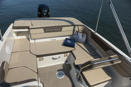 Bayliner VR6