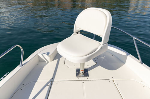 Bayliner Element CC7