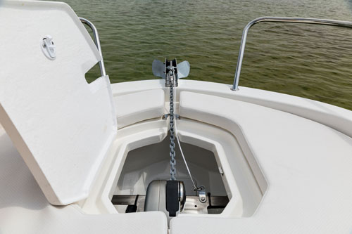 Bayliner Element CC7