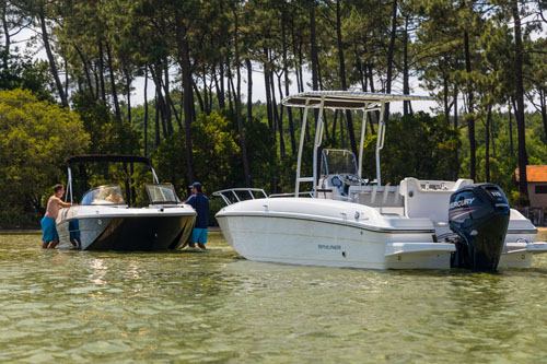 Bayliner Element CC7