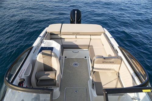 Bayliner VR6 Cuddy