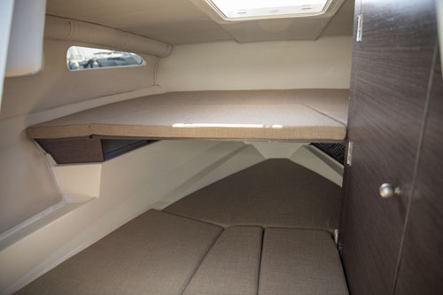 Bayliner VR6 Cuddy