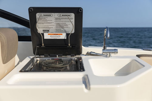 Bayliner VR6 Cuddy
